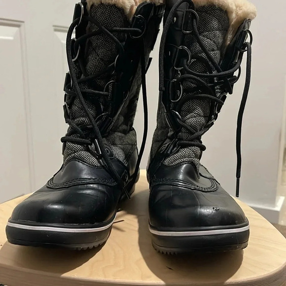 JBU Rain/Winter Lorna Boots by Jambu. Size 7. All Weather Ready. Good condition - Picture 6 of 7